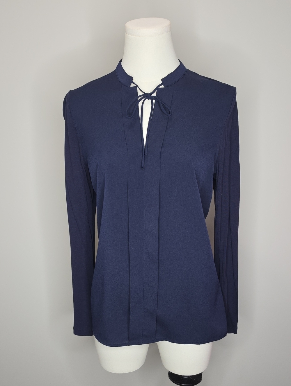 Ann Taylor Bow Tie Blouse Small Deep Navy Blue